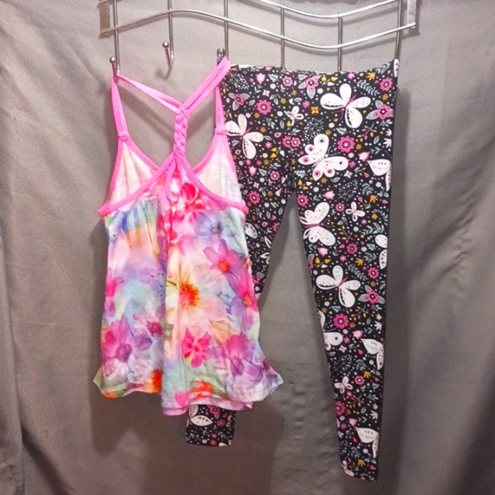 Girls leggings and dbl spaghetti strapped summer top